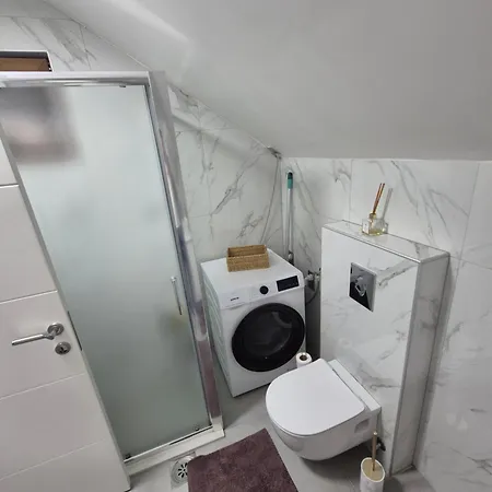 Apartment Danin's Tuzla