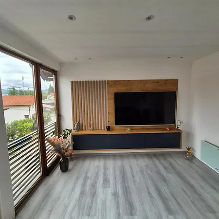 Danin's Apartman Tuzla